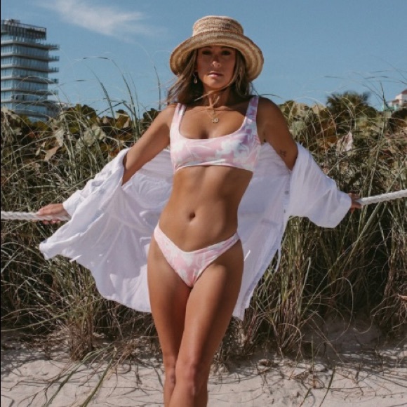 L*Space Paradise Blooms Bikini Set, Lizzie Top & Cabana Bottom, NWT - Picture 4 of 16